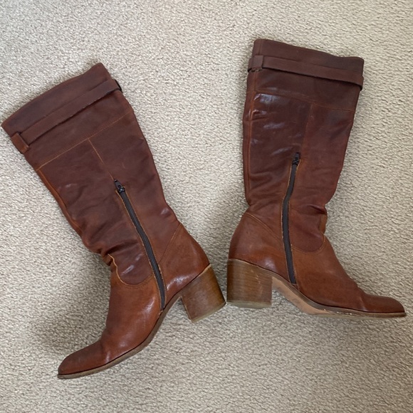 Coach Brown Riding Boots Size 6.5 - Picture 2 of 8